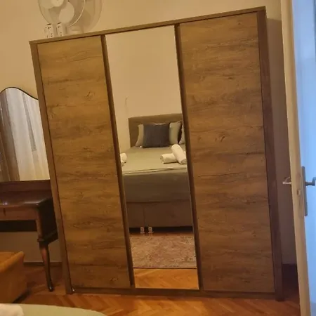 Foreks Apartman *